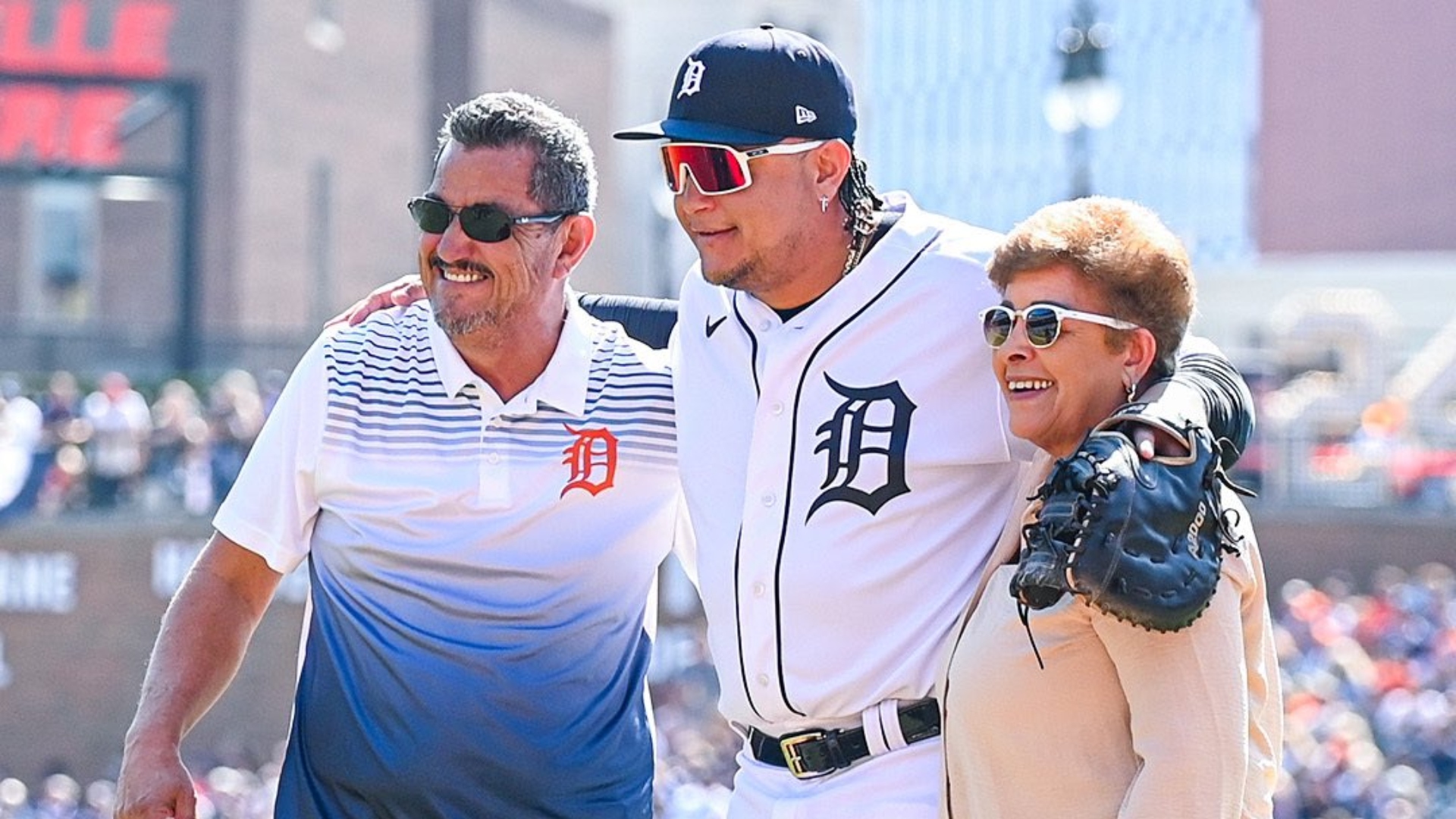 Padres de Miguel Cabrera hicieron lanzamiento a su hijo en el penúltimo