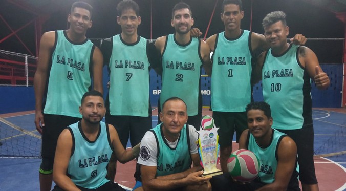 La Plaza Se Corona Campe N En Torneo De Voleibol En Antol N Del Campo