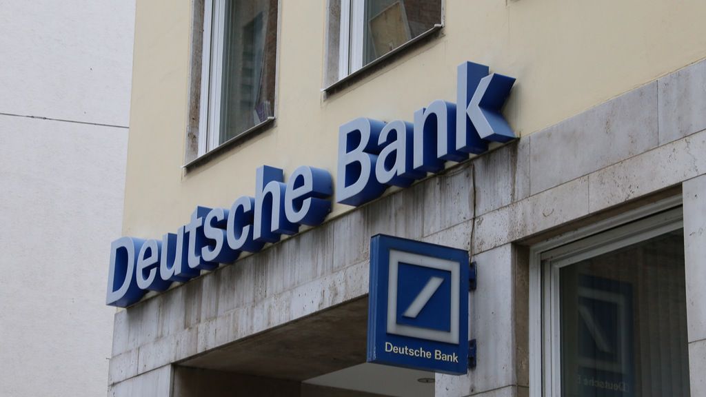 Deutsche Bank dejará de hacer nuevos negocios con Trump, según el NYT