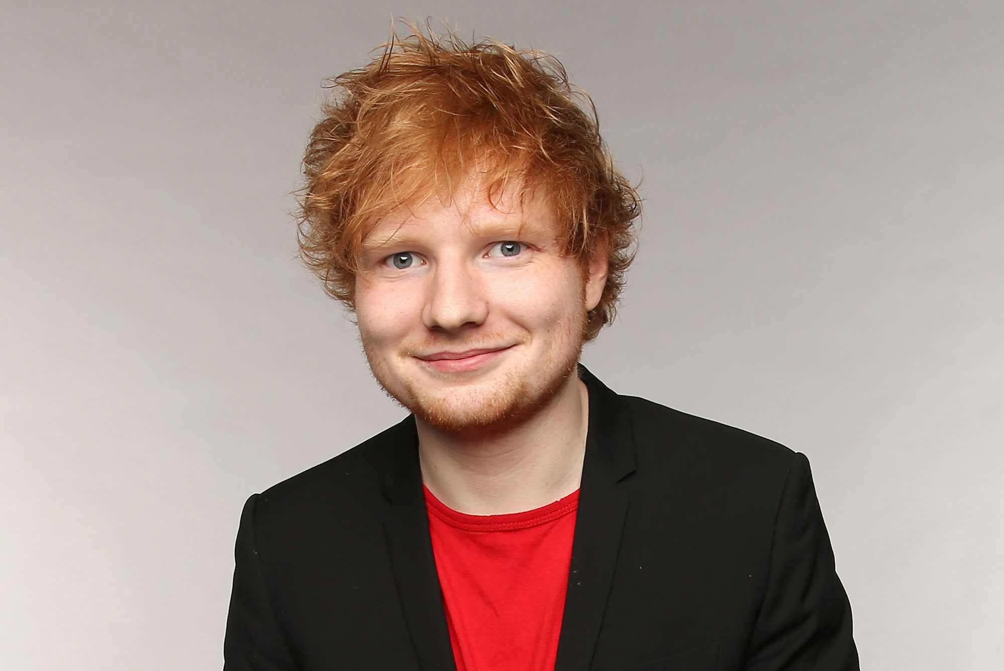 Ed Sheeran anuncia su nuevo sencillo "Bad Habits"