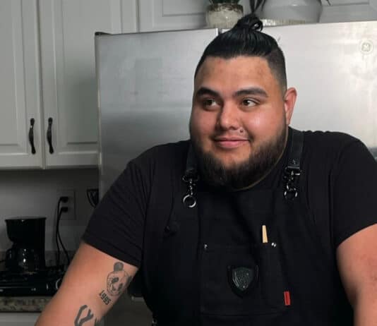 Howard Silva: El chef venezolano que deleita a estrellas de Hollywood y prepara un podcast gastronómico para 2023