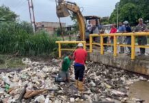 Alcalde del municipio libertador asegura un avance de 60% en limpieza de canales