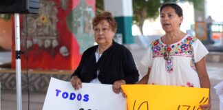 Florida activistas San Diego caravana contra ley antimigrante