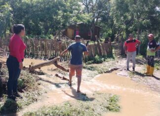 Fuertes lluvias causan desbordamiento de ríos y quebradas en municipio Peñalver