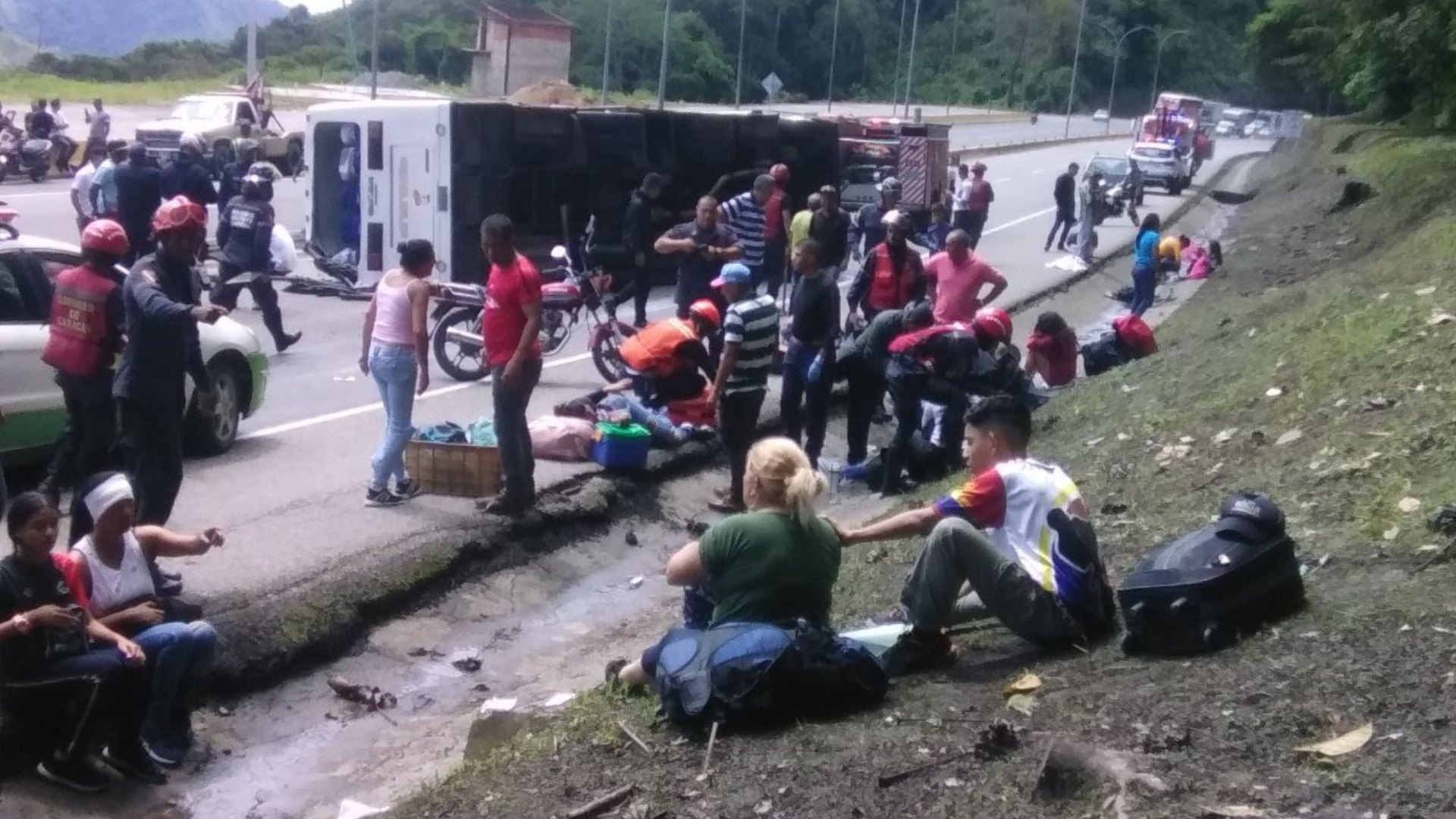 Varios Lesionados Dejó Accidente En La ARC A La Altura De Tazón Este #29Jul