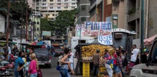 Hercon Consultores: 90% de los venezolanos no ve mejora económica con gobierno de Maduro