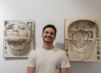 Artista venezolano expone sus obras en las páginas de libros desechados transformándolas en tallas 3D