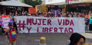 marcha dia contra violencia a la mujer UR 25.11.2023