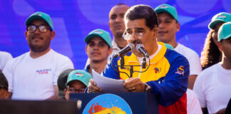 Nicolás Maduro carga contra su homólogo guyanés al cierre de la campaña para el referendo CIJ
