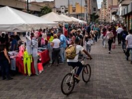 foto-sabana-grande comercio informal