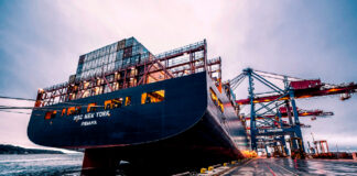 Carguero EEUU comercio mar Caribe referencial