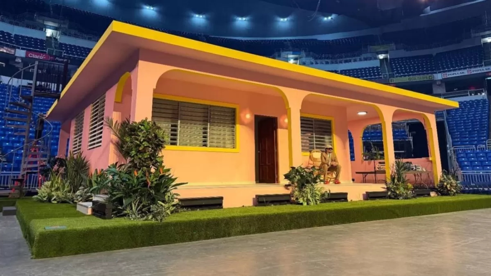 Dueño de vivienda que inspiró la 'casita' de Bad Bunny lo demandó por ...